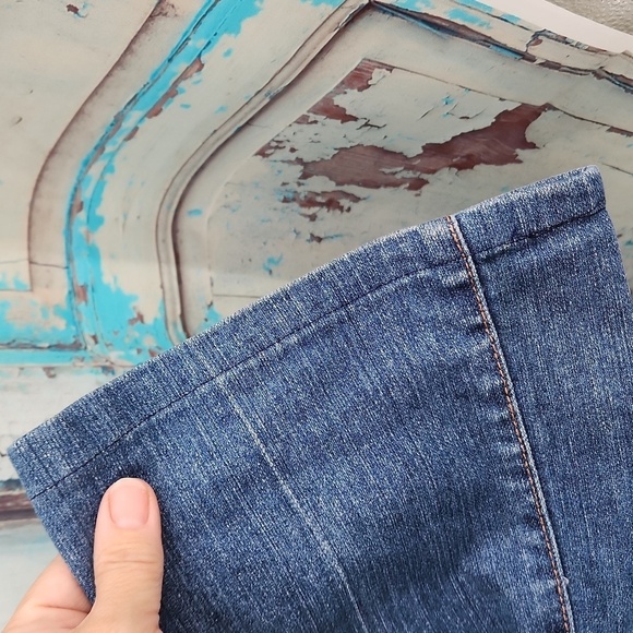 REVOLVE Citizen Of Humanity Kelly Stretch Jeans - Picture 4 of 7